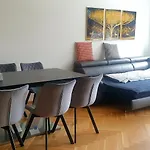 Apartamento Smichov *